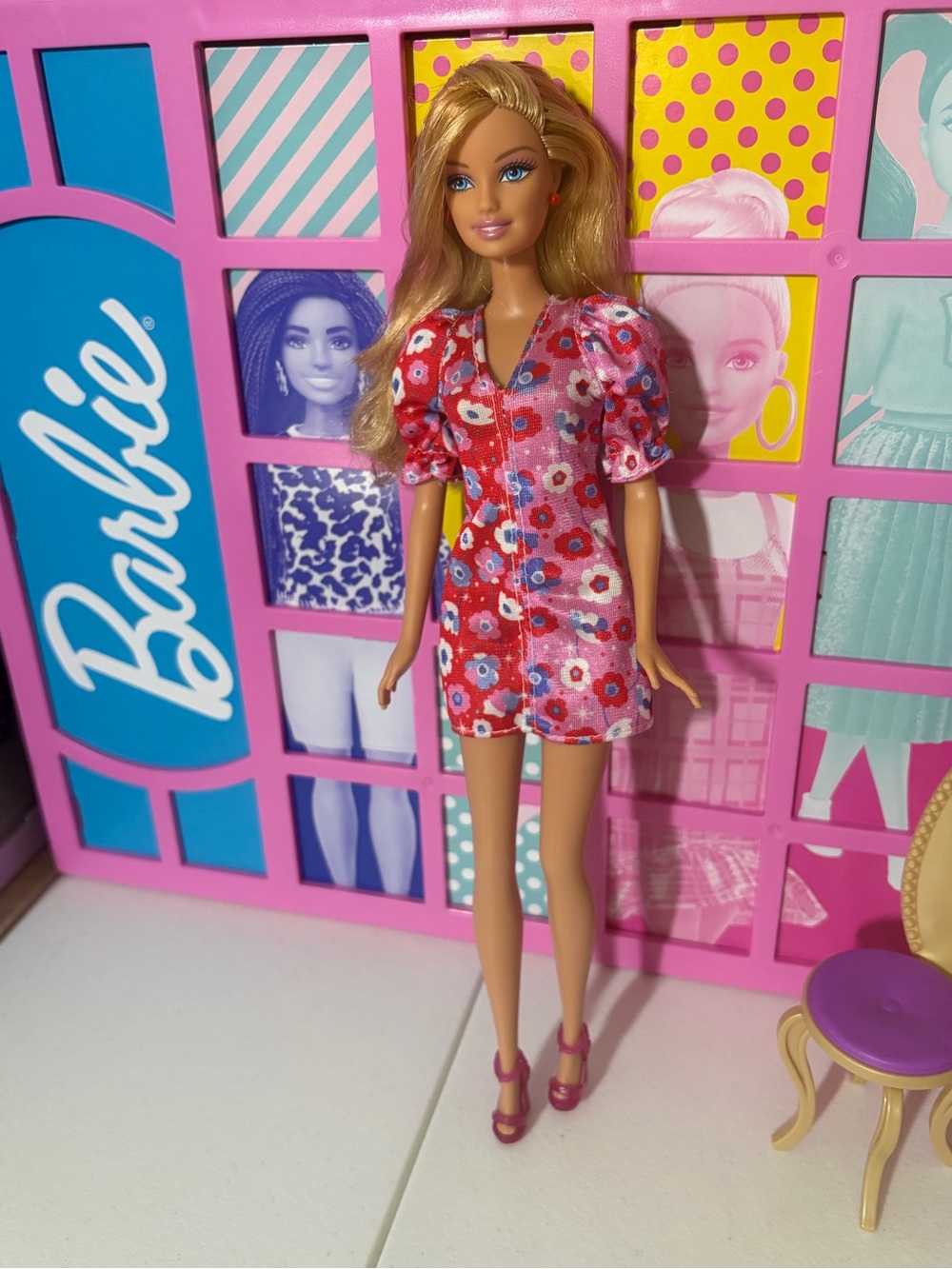 Barbie Blonde Doll in Red & Pink Floral Dress - Picture 3 of 4